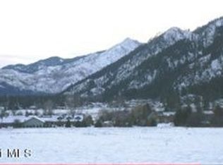 12255 Ski View Ln, Leavenworth, WA 98826