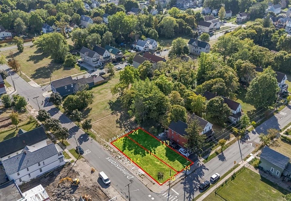 2nd image of 175 Riley St #14