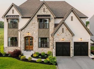 40 Nivie Ln, Simpsonville, SC 29681