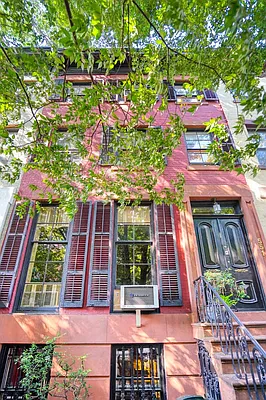 Rented by Lexington Properties LLC | media 15