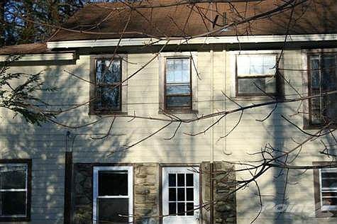 1st image of 70 Arcadian Trl
