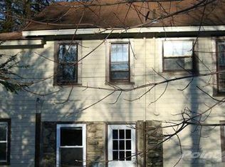 70 Arcadian Trl, Monroe, NY 10950