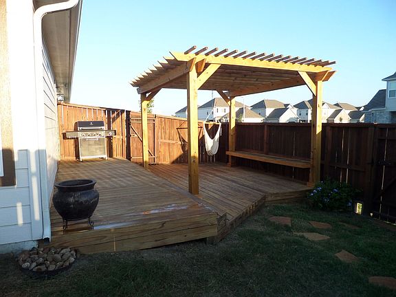 Deck and pergola