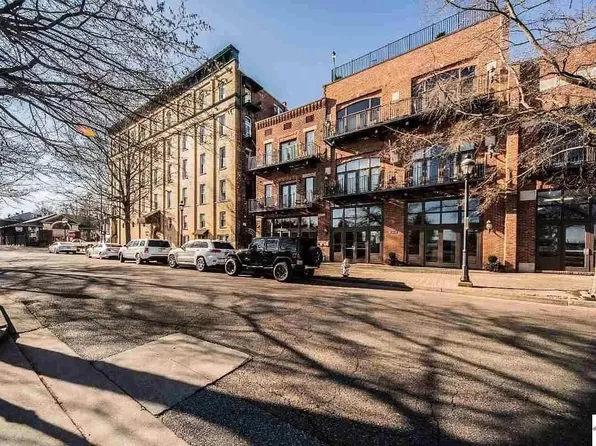 117 N 2nd St, Paducah, KY 42001