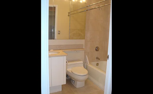 Rented by Douglas Elliman | media 36