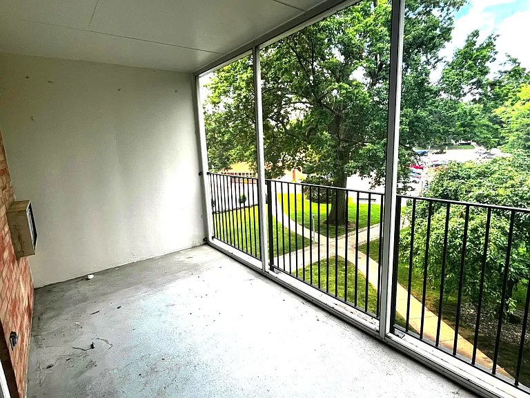 2331 E Market St #316A — Photo 20