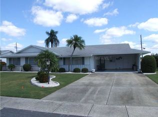 1223 Fordham Dr, Sun City Center, FL 33573