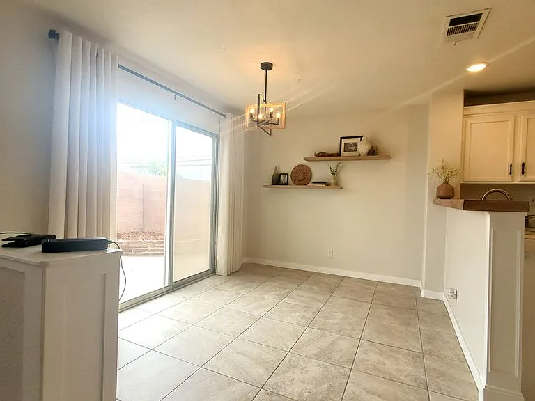 4808 Leadership Ct — Photo 12
