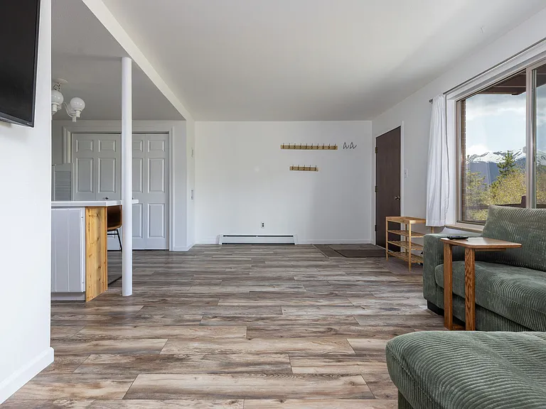 180 Evergreen Rd #105 — Photo 11