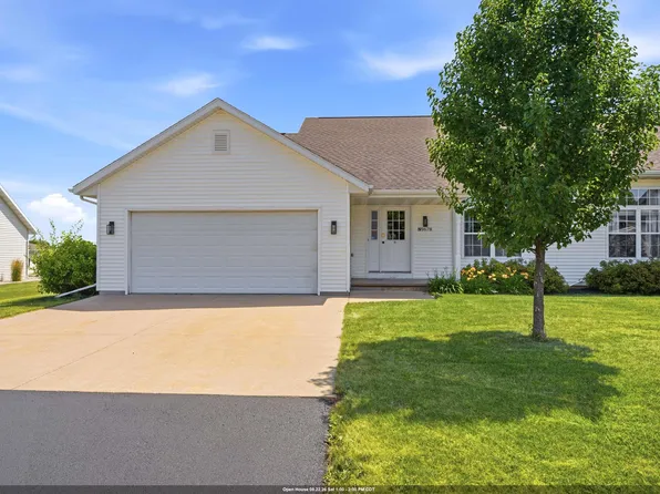 N9678 Hopfensperger Rd, Appleton, WI 54915
