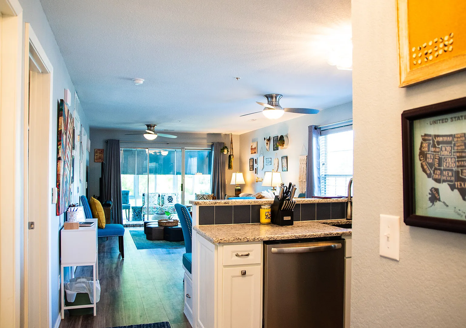 Fully furnished, newly renovated in Fall Creek — Photo 3