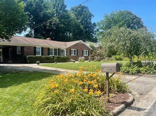 1089 20th Avenue Dr NW, Hickory, NC 28601