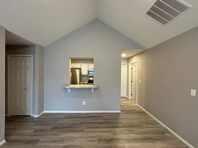 4035 Cornerstone Dr — Photo 25