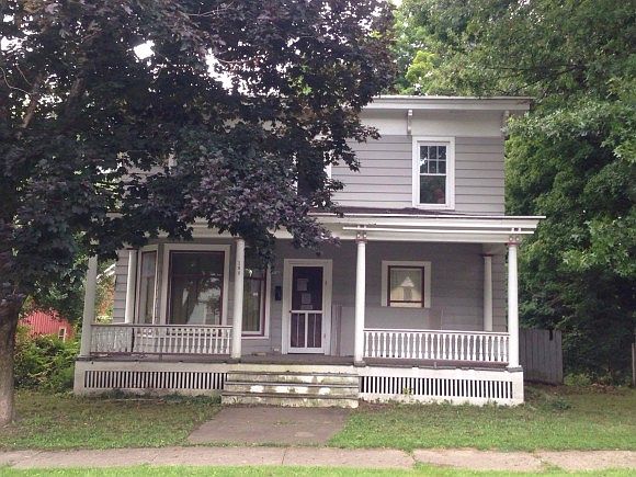 1st image of 208 Williams St