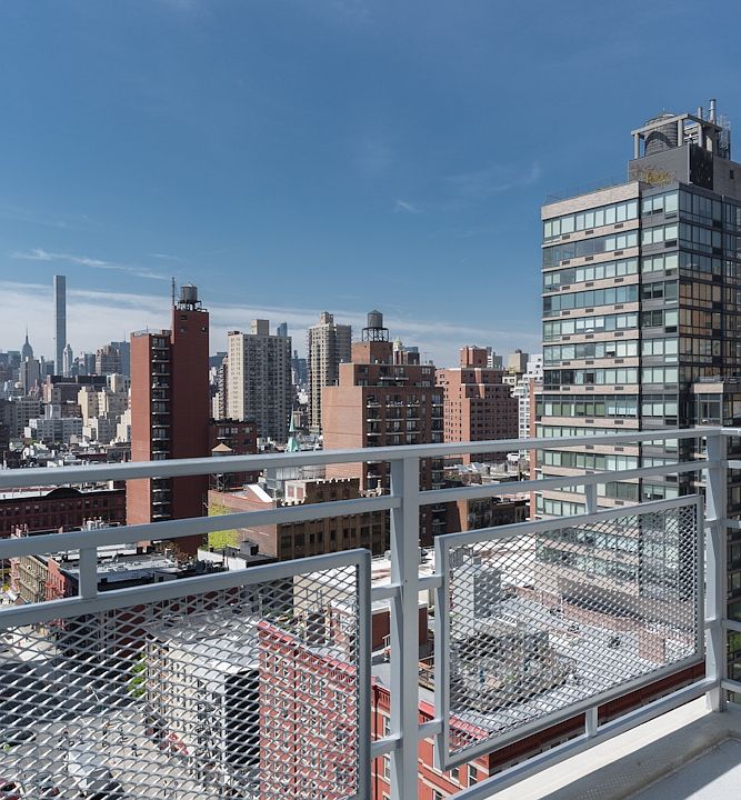 1st image of 305 E 86th St APT 16MW