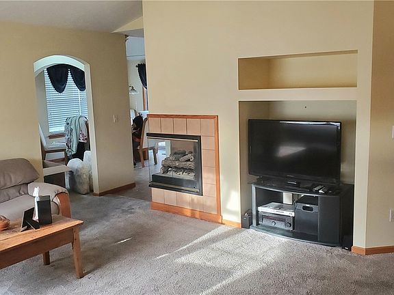 2nd image of 4562 Grand Teton Dr