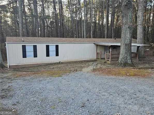 5381 Groovers Landing Rd, Acworth, GA 30101