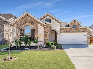 5625 Salt Springs Dr, Fort Worth, TX 76179