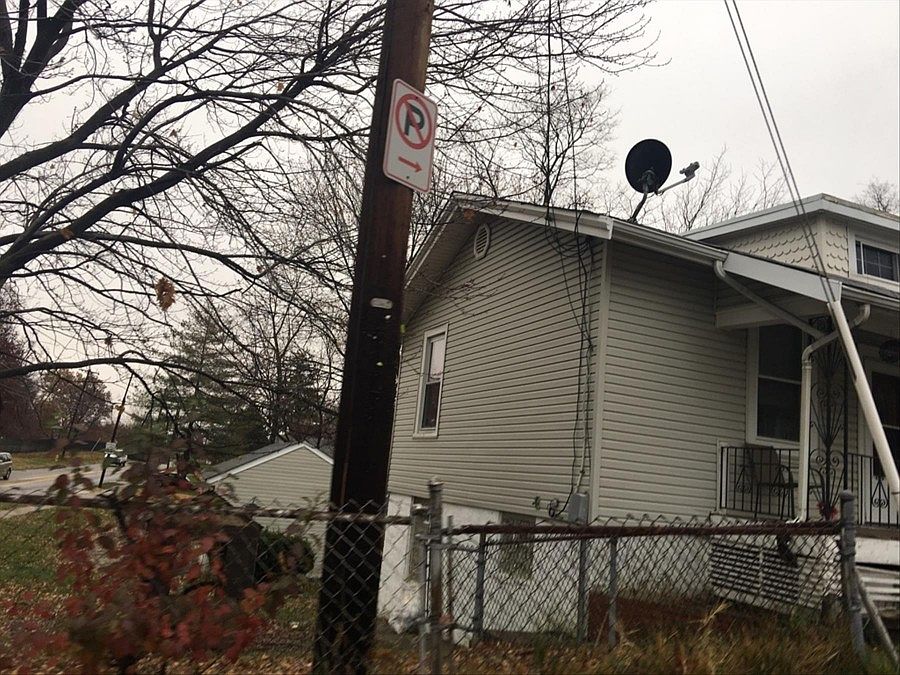 2nd image of 596 Greenwell Ave