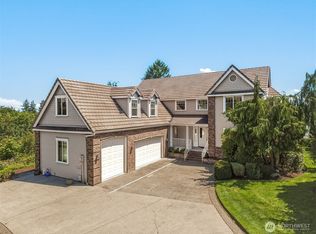 15701 136th Avenue Ct E, Puyallup, WA 98374