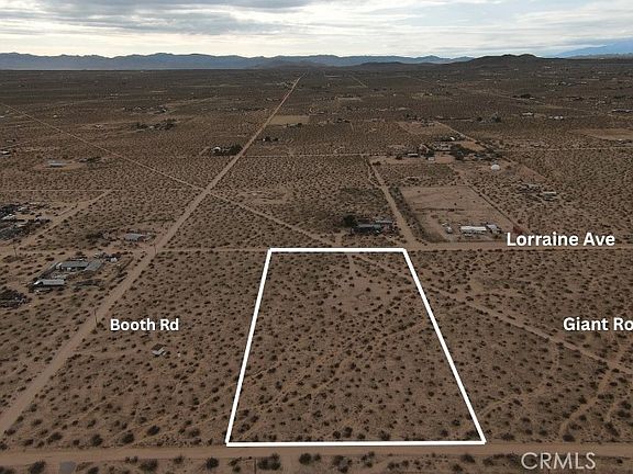 2nd image of 60426 Lorraine Ave