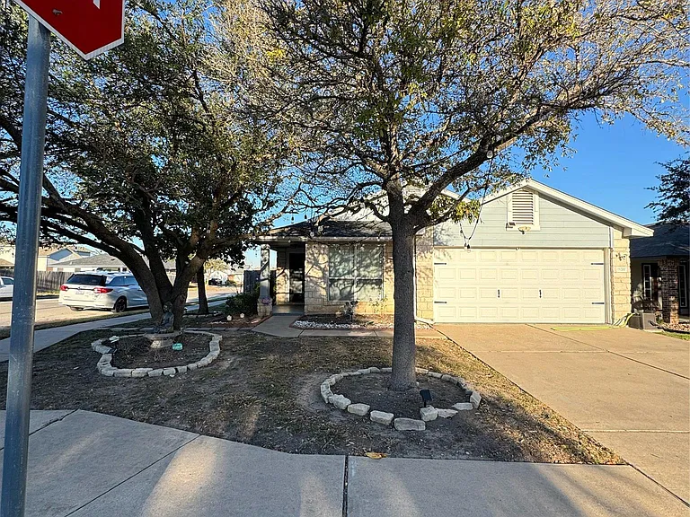 15200 Mandarin Xing — Photo 12