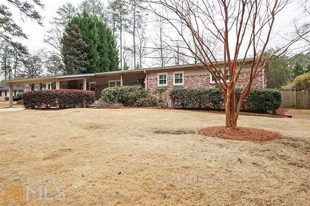 2nd image of 2185 Thorncliff Dr