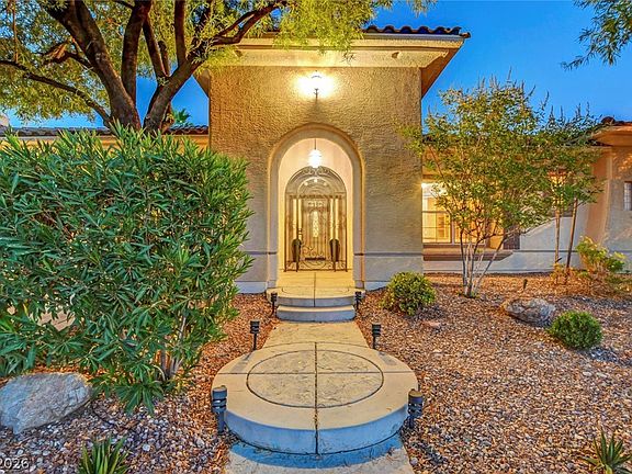 5th image of 212 Villa Borghese St