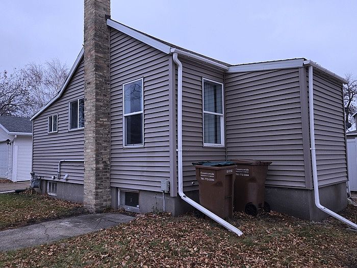 1st image of 510 2nd Ave NE