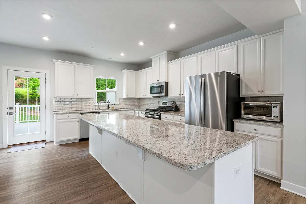 Building Photo - 205 Olivia Way