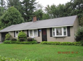 29 Otis St, Lunenburg, MA 01462