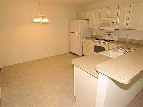 2nd image of 2615 Everwood Ct