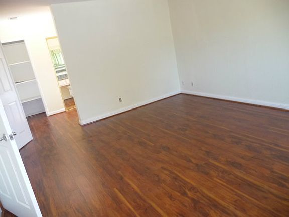 4th image of 1707 Guadalupe Ave