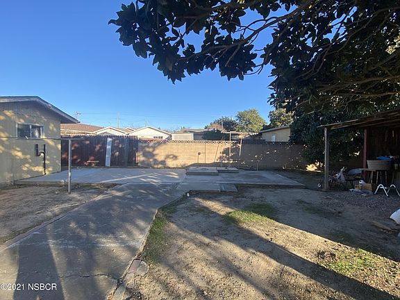 5th image of 708 N Oakley Ave