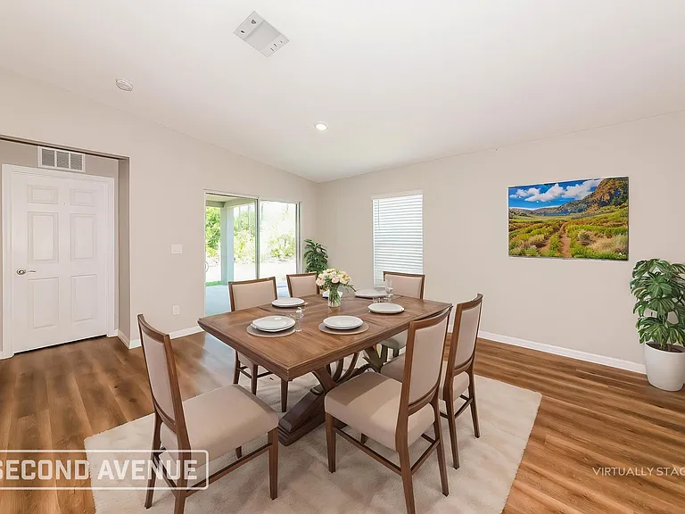 8206 Latour Ave — Photo 4