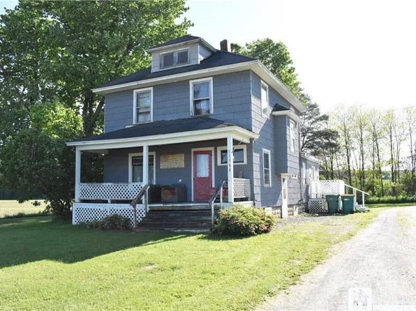 11580 Savage Rd, Chaffee, NY 14030