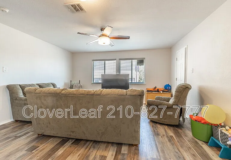 9715 Justice Ln — Photo 25