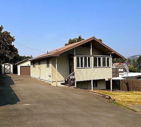 Paved driveway to garage. 