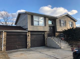 537 Quail Run Rd, Matteson, IL 60443