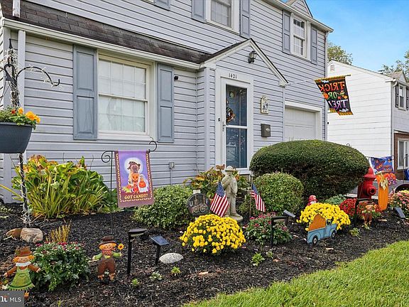 3rd image of 1421 Norman Rd