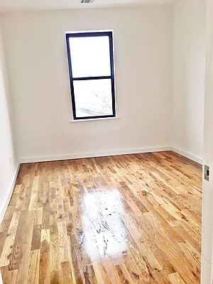 Rented by Ridgewood Realty Group | media 26