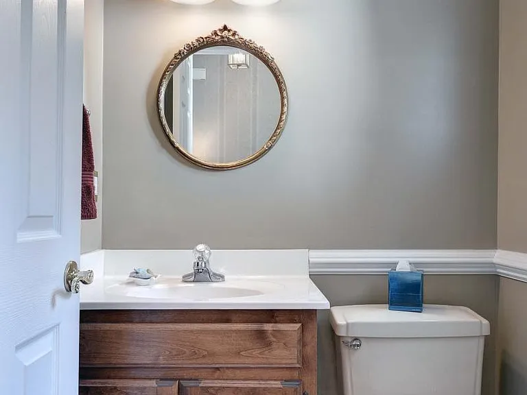 powder room