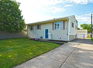 16 Saint Boniface Rd, Buffalo, NY 14225