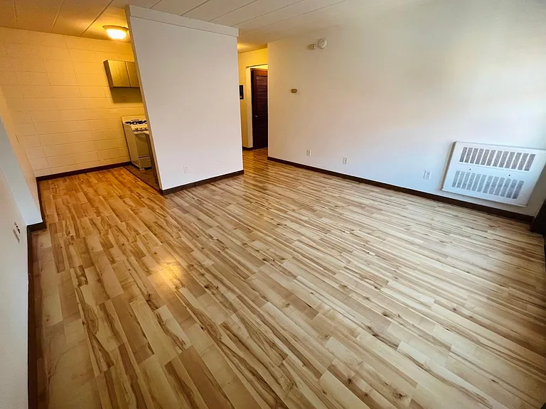 2427 Blaisdell Ave — Photo 4