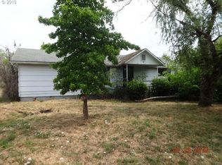 163 McCall St, Sutherlin, OR 97479