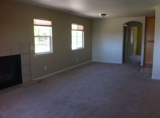 827 Marlbank Pl, Paso Robles, CA 93446