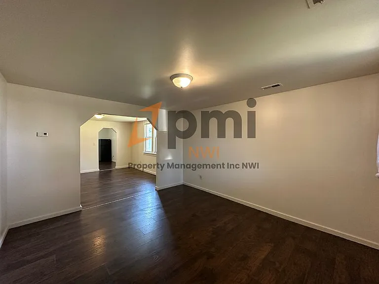 4635 Towle Ave #1 — Photo 2