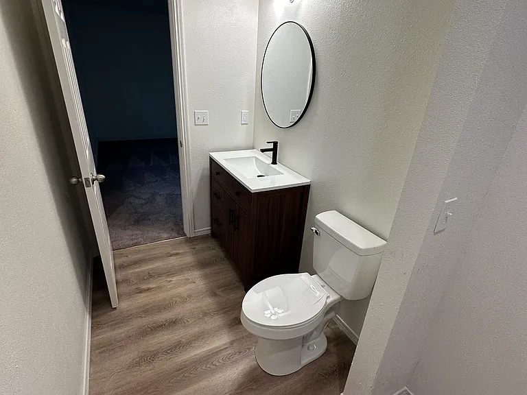 3127 N Kensington Ct — Photo 29