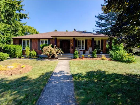 101 McCrae Pl, Waterloo, ON N2T 1C6