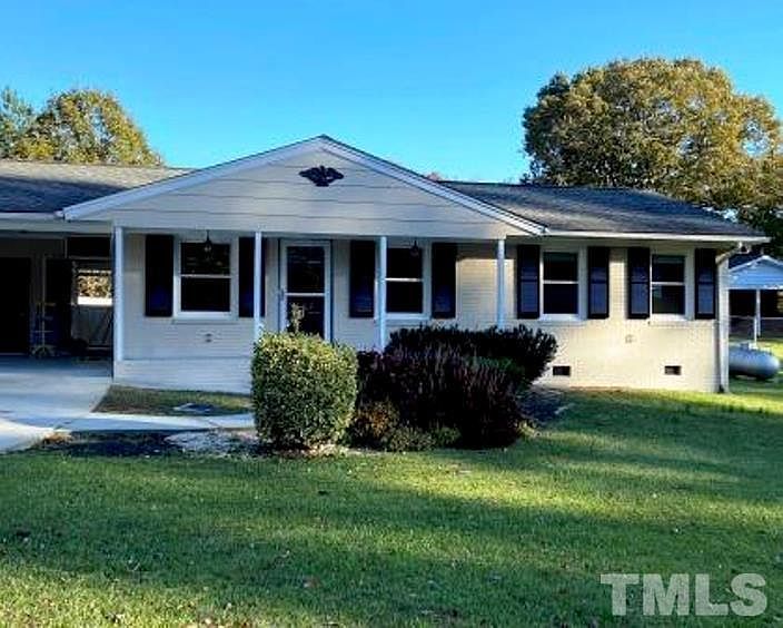 2nd image of 700 Wakeland Dr
